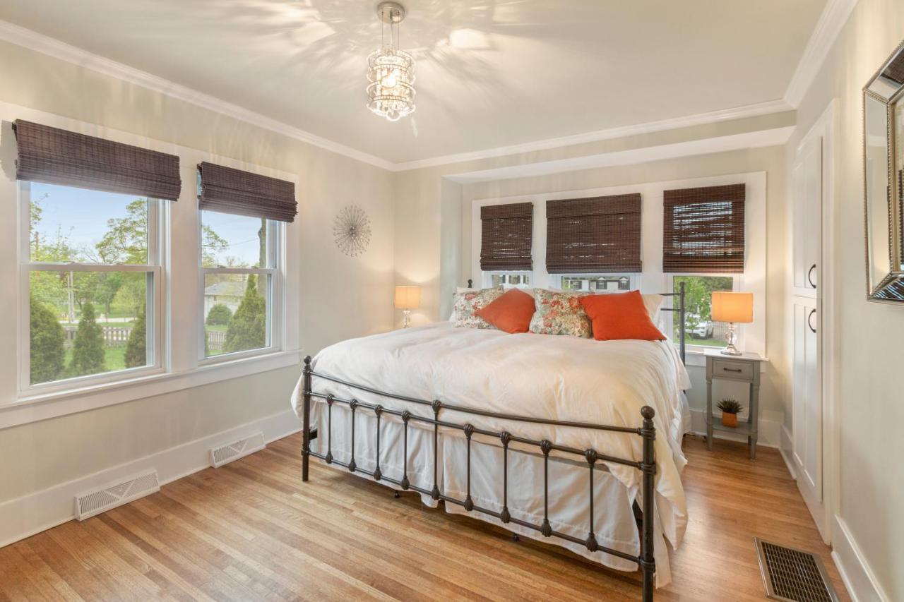 Gorgeous Downtown Bungalow, Walk Everywhere!!! Lake Geneva Exteriör bild